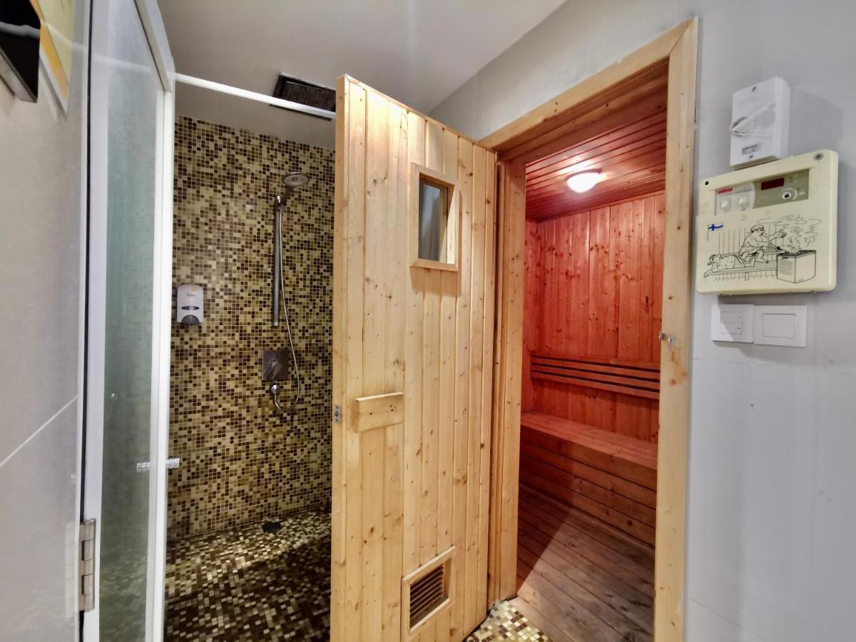 Cozy Apt 5 Mins Walk To Klcc Free Wifi Tvbox 쿠알라룸푸르 외부 사진